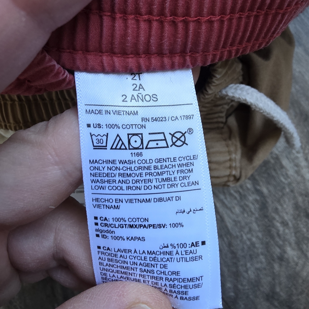 Old Navy Drawstring Shorts Set - Picture 3 of 5